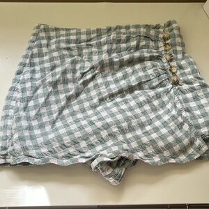 Forever 21- Small- Plaid skirt with shorts